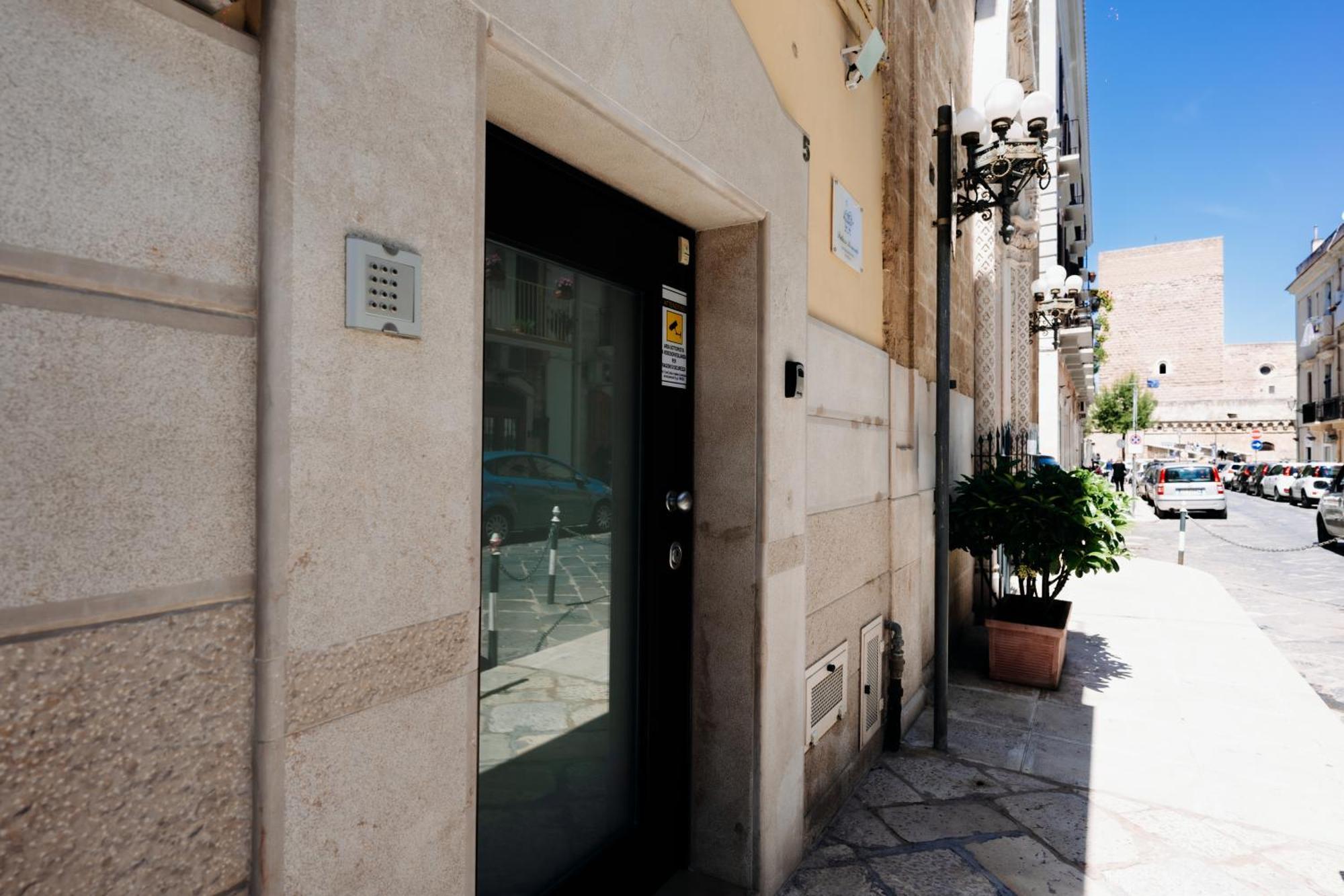 Palazzo Boemondo Bari Bagian luar foto