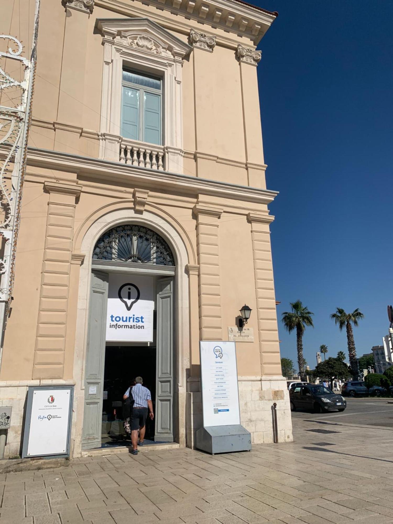 Palazzo Boemondo Bari Bagian luar foto